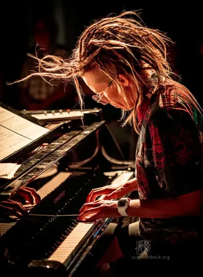 Die polnische Pianistin Joanna Duda - Photographie: Frank Schindelbeck Jazzfotografie