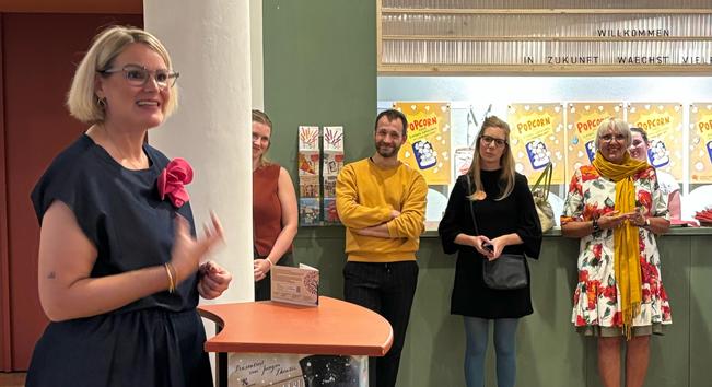 Augsburgs Oberbürgermeisterin Eva Weber spricht ein Grußwort.