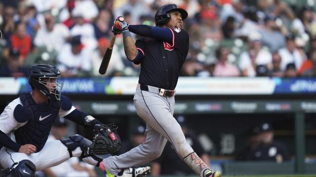 Guardians complete sweep of slumping Tigers