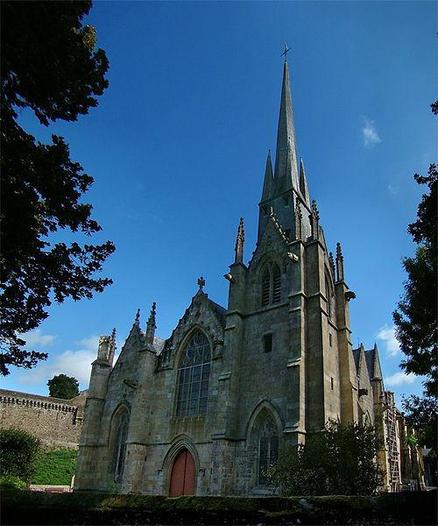 Eglise Saint-Sulpice à #Fougères (#IlleEtVilaine) L'église Saint-Sulpice, fondée au XIe siècle au pied du château, fut la première église paroissiale de Fougères. Elle a été reconstruite à partir du XVe siècle,...
Suite 👉 https://monumentum.fr/monument-historique/pa00090560/fougeres-eglise-saint-sulpice
#Patrimoine #MonumentHistorique
Photo CC-BY-SA 4.0 : Tango7174