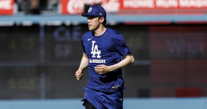 Roki Sasaki a playoff reliever? Don't put it past desperate Dodgers