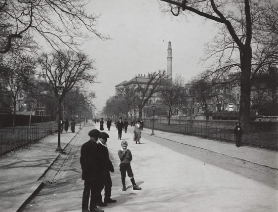Looking up Middle Meadow Walk in 1914. On the left is the Royal Infirmary, on the right of centre is the Medical School of the University Photograph by J. R. Hamilton in the Edinburgh & Scottish Collection, Edinburgh City Libraries