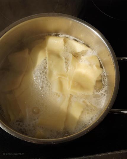 Die selbstgemachten Pappardelle im Topf.