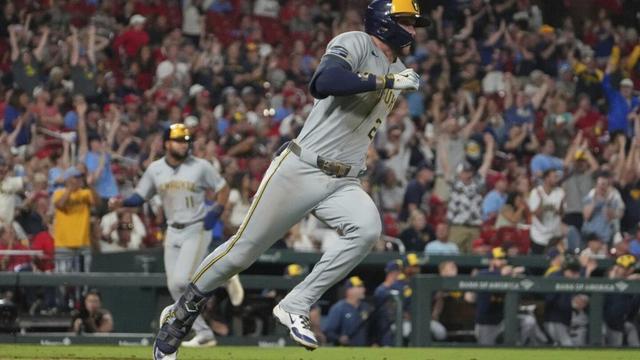 Turang has RBI single in 10th as Brewers beat Cardinals 3-2, cut magic number to win division to 1