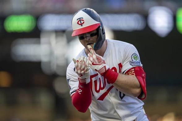 A Way-Too-Early Minnesota Twins 2026 Opening Roster Projection - Twins
