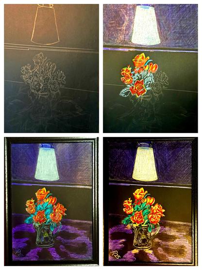 Collage aus vier Stufen der Entstehung eines Mixed Media Gemäldes. Es zeigt gelbe Rosen in einer Kaffeekanne, die von einer senkrecht darüber hängenden Lampe angestrahlt werden, was deutliche Schatten auf den Tisch wirft.