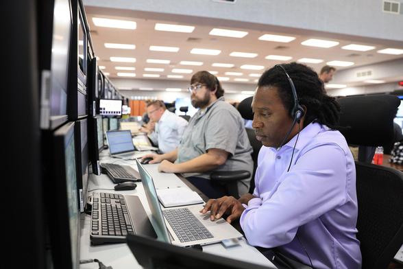 Artemis_II_Terminal_Count_Launch_Simulation_(KSC-20250911-PH-KLS01_0176).jpg