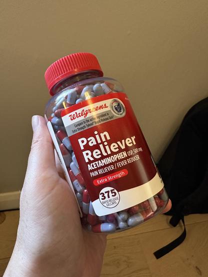 A enormous bottle of 300+ paracetamol/acetaminophen.