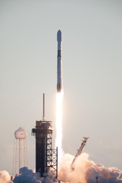 IMAP_Launch_Day_Imagery_(KSC-20250924-PH-KLS01_0018).jpg