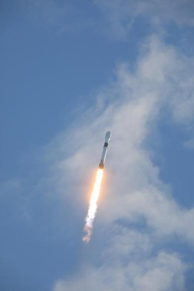 IMAP_Launch_Day_Imagery_(KSC-20250924-PH-KLS01_0049).jpg