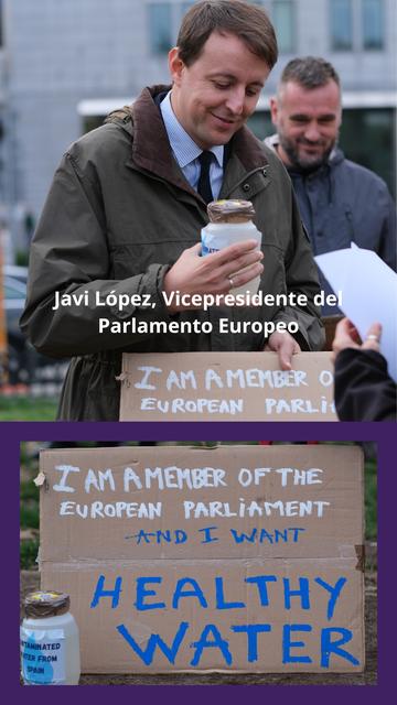 Acción en Bruselas en la que se entregaron muestras de ríos europeos, entre ellas, del río Manzanares a miembros del Parlamento Europeo para que reflexionen sobre la propuesta que iban a tomar sobre la actualización de las normas de contaminación de aguas superficiales y subterráneas. Por desgracia, ni el acto ni los cientos de cartas y mensajes fueron suficientes para contrarrestar la presión de la industria contaminantes.