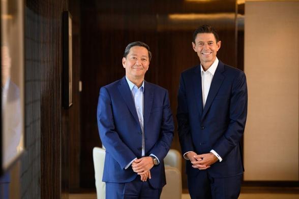 KKR Chiefs Say Aging Japan Provides Opportunity to Invest in AI, Data Centers
