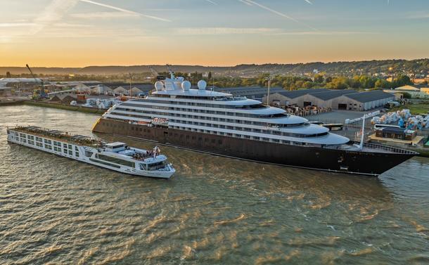 les deux navires à Honfleur