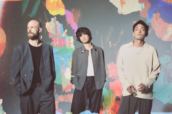 Newspeak、アニメ"BULLET/BULLET"タイアップ記念しニューEP『Glass Door ("BULLET/BULLET" Edition)』10/3リリース。東名阪ツアー対バンにGLIM SPANKY、FIVE NEW OLD決定