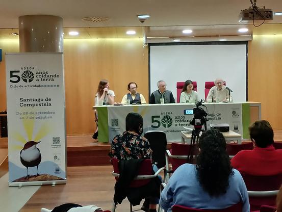 Ponentes introducindo a mesa redonda