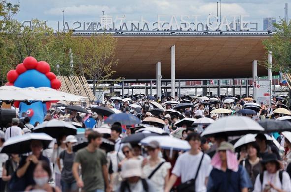 Osaka Expo visitors exceed break-even point
