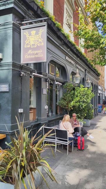 Marquis Cornwallis; signum tabernae Londinii