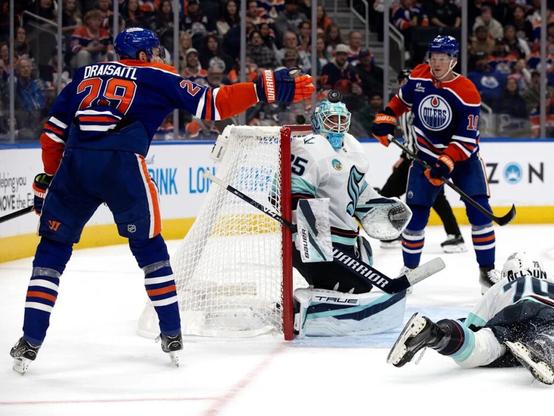 Top line struggles, Skinner just OK in 4-1 loss to Seattle