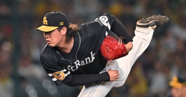ソフトバンクに現れた“27歳の怪物”「じつはボディビルダー目指していた」現地記者も驚いた…160キロ守護神が激変するまで「ここまで人間変わるとは…」 - プロ野球 - Number Web