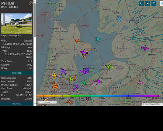 #PH4U9: Private (#TL Ultralight TL30, registration: PH-4U9)
Route: No route available
Min. distance: 0.2nm away @ 1050 ft
Heading: SW @ 0.0kts
Time: 10:47:21
 #ProbablyLanding #adsb #Venhuizen