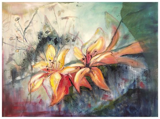 Lilienblüten in gelb-orange
im Hintergrund ein Schattenspiel von Blüten- und Staubblättern