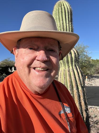 selfie w/hat & cactus