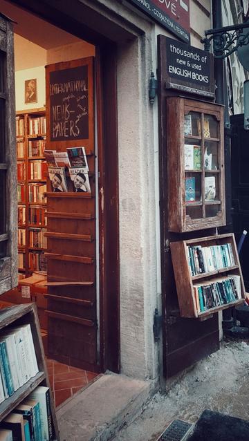 Entry to a second hand book store.