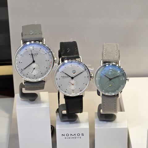 nomos metro watches
