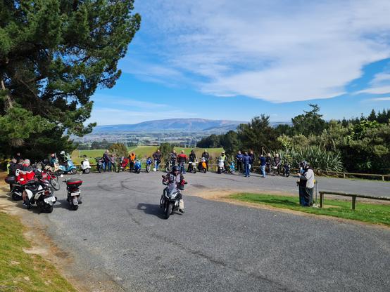 A pic from Scooter Division Dunedin's monthly ride last weekend.