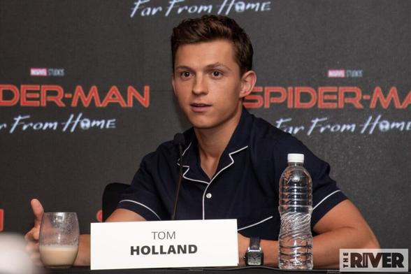 スパイダーマン：ファー・フロム・ホーム バリ 記者会見 トム・ホランド