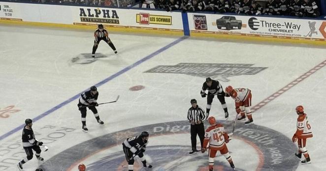 Anaheim scores late, tops Kings in Bakersfield-hosted NHL preseason game - Bakersfield.com