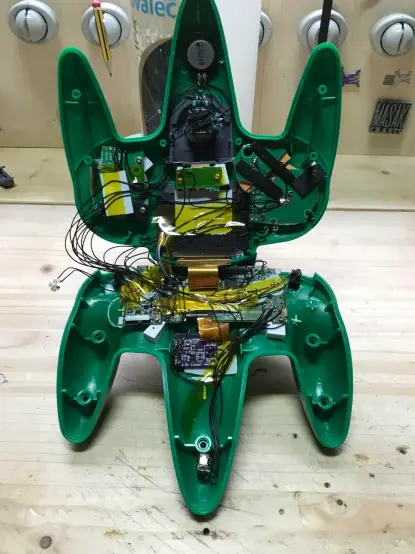 Interior of Game Boy Micro inside a N64 controller from link