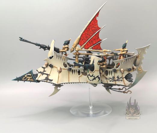 Ravager, left side view - a sci-fi hover barge with three gun placements