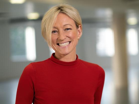 ITV Wales presenter Ruth Dodsworth has become a leading voice raising awareness of coercive control following her ex‑husband’s conviction in 2021.