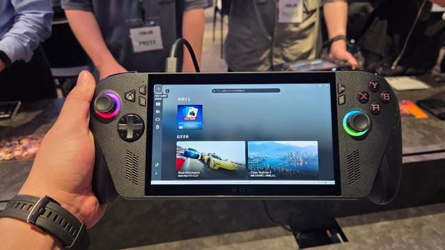 ついに〝本物のXbox携帯機〟が誕生！ASUSとMicrosoftが開発した「ROG Xbox Ally」実機レビュー｜@DIME アットダイム