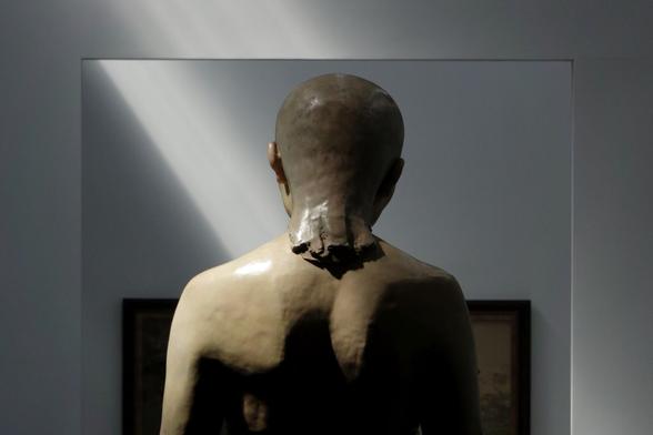 back side of a sculpture in a gallery