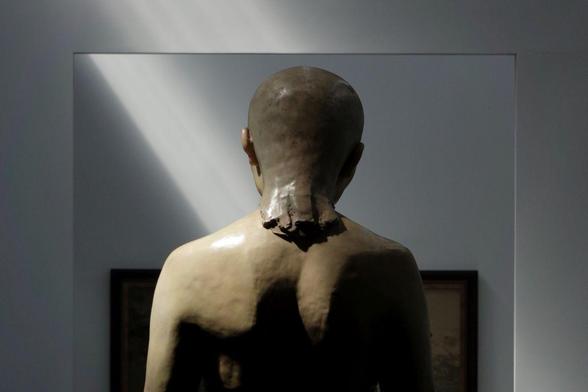 back side of a sculpture in a gallery