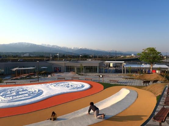 秋に行きたいと思う「富山県の道の駅」ランキング！ 2位「KOKOくろべ」を抑えた1位は？【2025年調査】 - All About ニュース