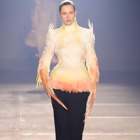 パリ・ファッションウィーク 木曜日：ミュグレー、リック・オウエンス、スキャパレッリ - FashionNetwork 日本