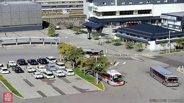 【Live-Japan】函館駅前ライブカメラ② ※20秒ごとにアングルが変わります #JR函館駅 #函館 #路面電車 #HAKODATE