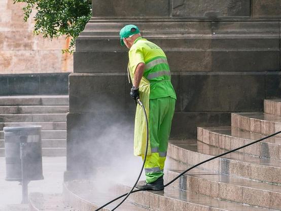 Man in Tokyo with $200,000 fortune still cleans floors