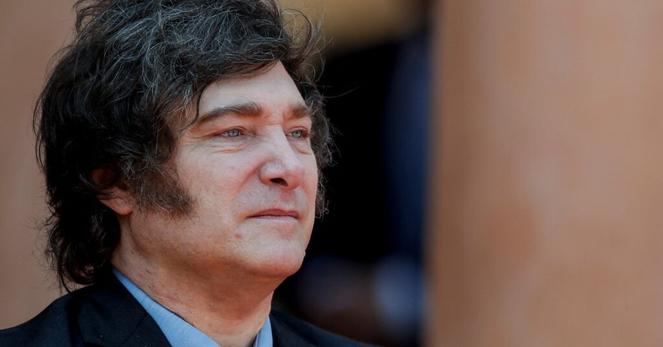 アルゼンチン国会、大統領の拒否権再び覆す　中間選挙控え政権に打撃 | ロイター