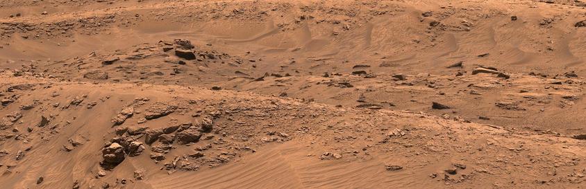 MSL_-_Sol_4675_-_MastCam_(54827353436).jpg
