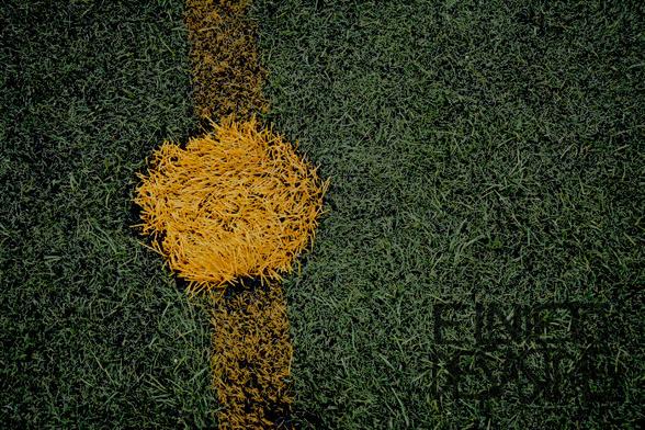 Césped de un campo de deporte