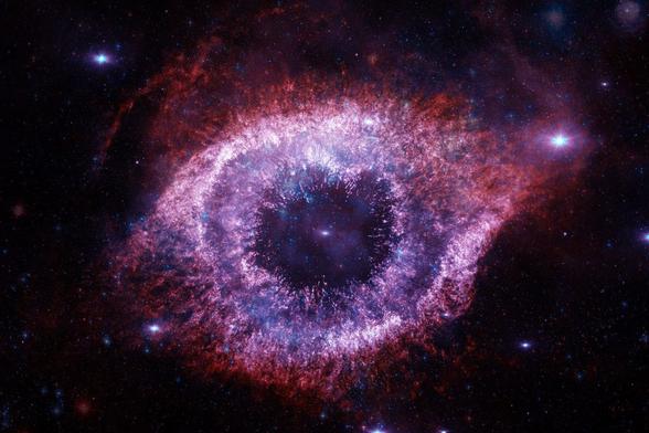 Un team di Leiden lavora alla teoria dell'universo ciclico affrontando il paradosso dei buchi neri e spiegando materia ed energia oscura. Vi spoilero In sintesi, poi se avete pazienza leggerete l'articolo: lo spaziotempo non è liscio, ma fatto di celle quantistiche che ricordano ogni evento. La vera età dell'universo è 62 miliardi di anni, non 13,8. Siamo al terzo ciclo cosmico su meno di dieci possibili. E quando la memoria sarà piena?