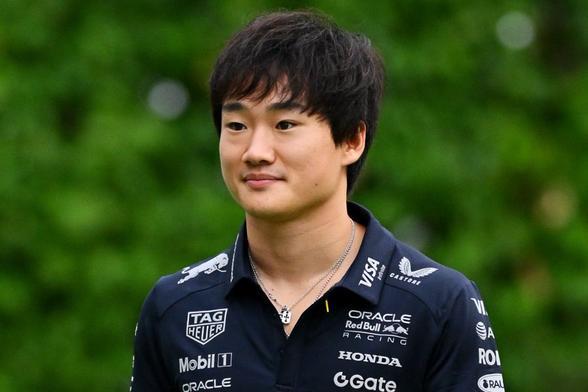 角田裕毅、ホンダPU契約のアストンマーティンF1移籍の可能性再浮上 RB首脳やアルボンも擁護発言「同僚は史上最高のドライバー」 | TopNews - TopNews