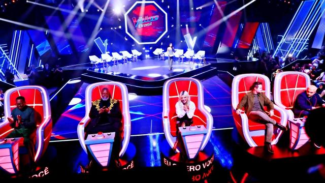 'The Voice Brasil' estreia 6 de outubro no Disney+ e SBT: técnicos e executivos falam sobre os bastidores e o que o público pode esperar dessa temporada com duas casas novas