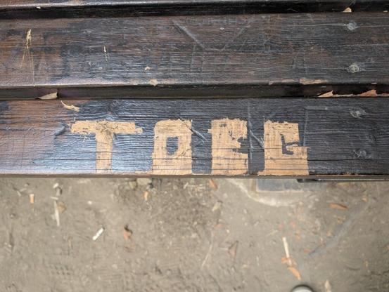 「TOEG」グラフィティとはどういう意味ですか？