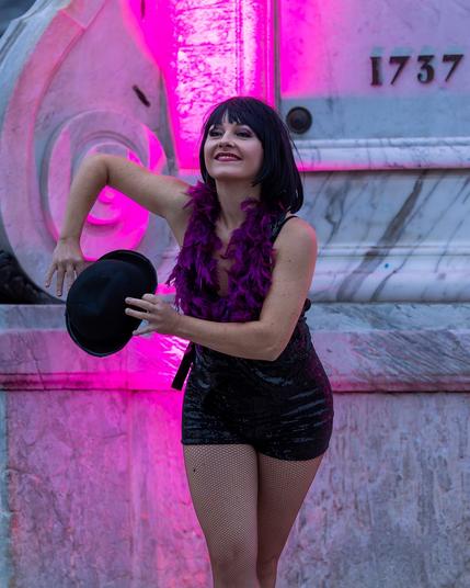 Soirée cabaret au Jardin éphemère 2025, Place Stanislas, Nancy

Canon R6 + RF 70-200mm F4

#lejardinephemere2025 #jardin #événement #tempsfort #photoderue#streetphotography #street #cabaret #rue #photographie #France #Nancy #PlaceStanislas #CanonR6