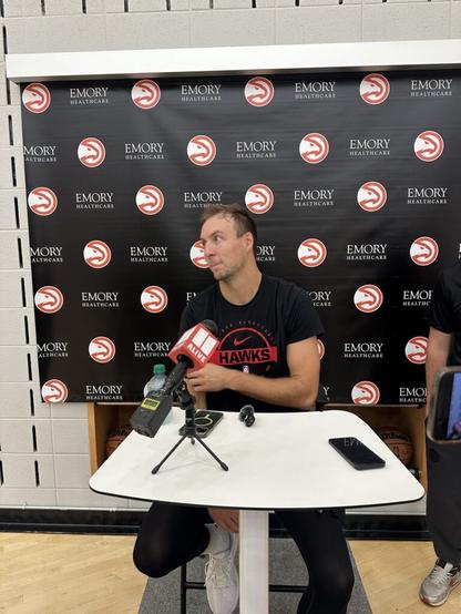 Atlanta Hawks start preseason in Houston